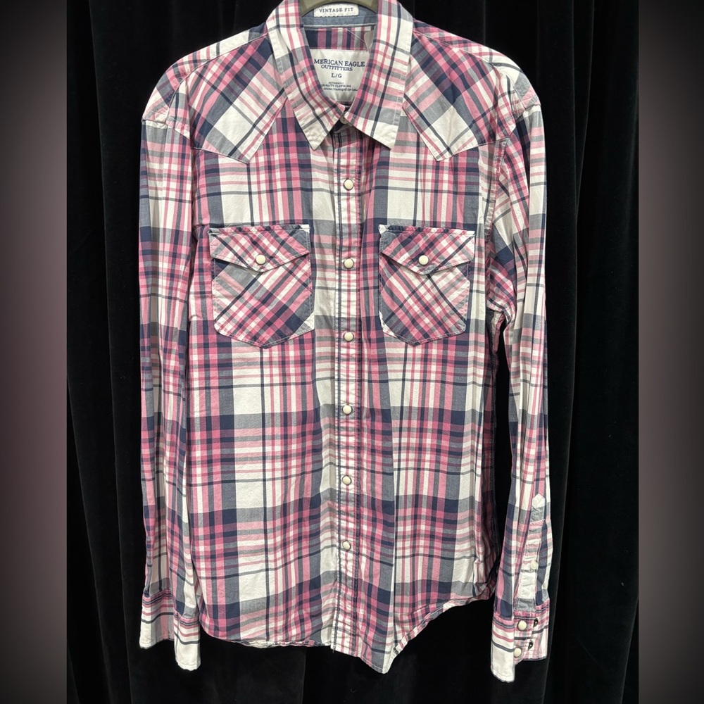 American Eagle Button Up Top